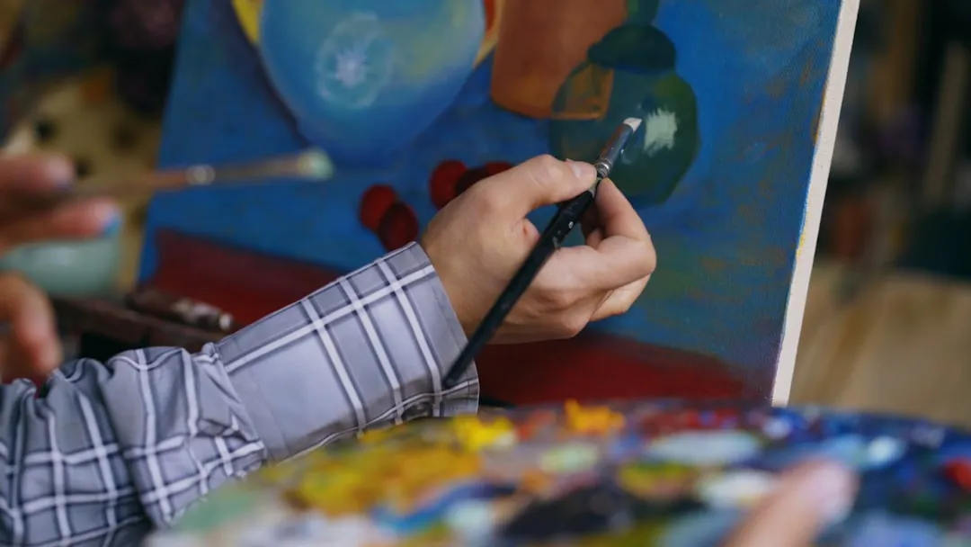 婚礼花艺设计中花束定制与现场布置的协同方案解析